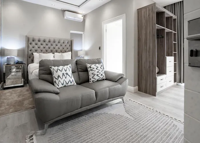 Sparrow Boutique Hotel