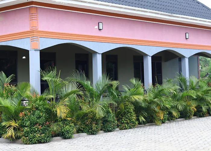 Bamboo Suites Kihihi