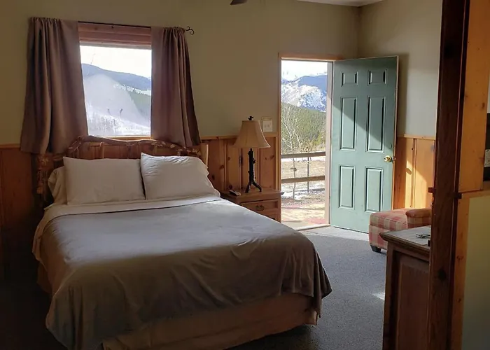 Sundance Lodge