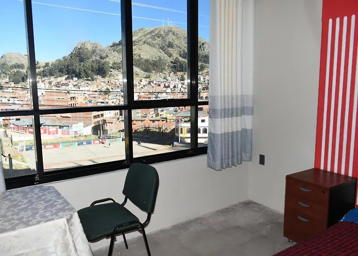 Nexus Hotel & Coworking