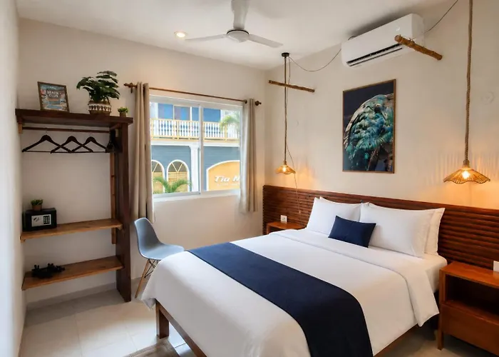 Hotel Isla Mujeres Centro & Beach Club Included