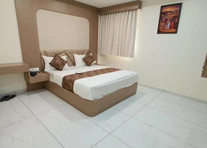 Hotel Radhe Raas
