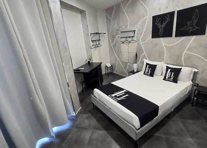 Hotel Living