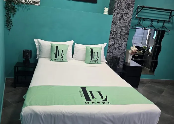 Hotel Living