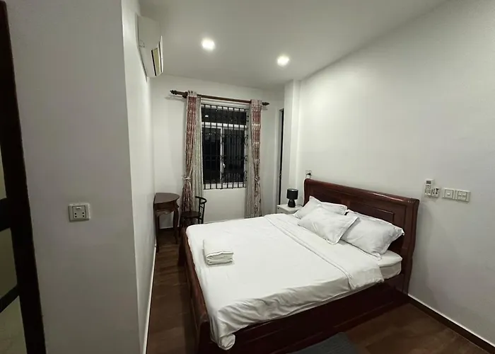 Vjs Sports Bar, Hotel And Apartments