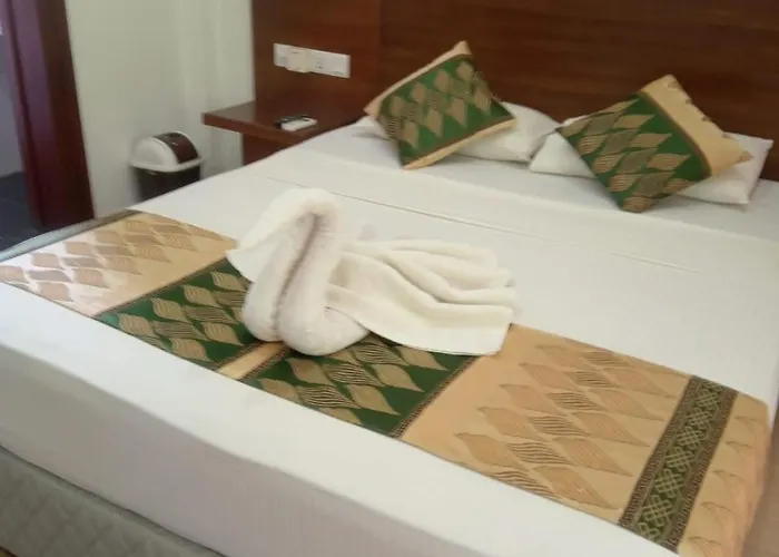 Reach Hotel & Restaurant