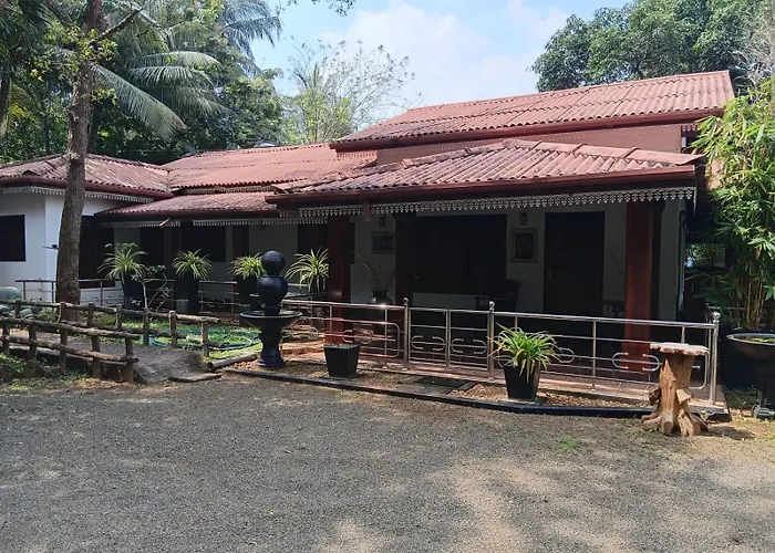 White House Habarana