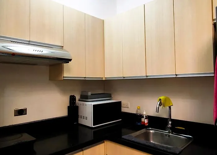 Cozy & Spacious 1Br Condo Beside Abreeza Mall