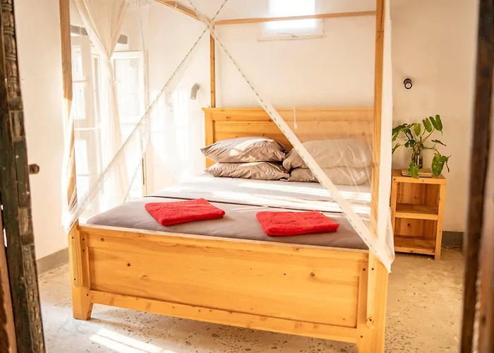 Old Stone Boutique Lodge