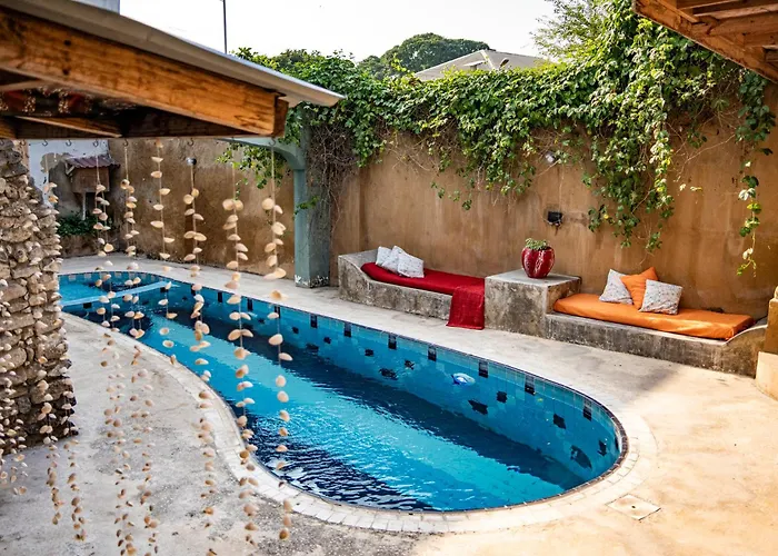 Old Stone Boutique Lodge