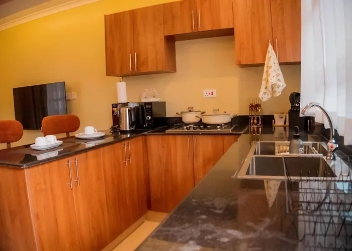 Lisa Apartments & Bnb Tenwek