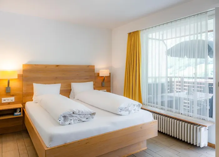 Dala Hotel & Apartments