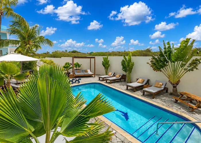 Dolphin Suites & Wellness Curacao