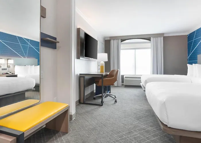 Comfort Inn & Suites New Orleans Airport North