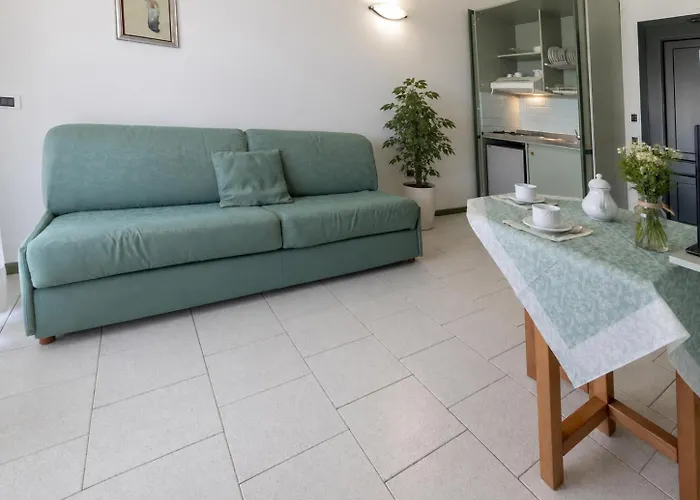 Residence Hotel Club House