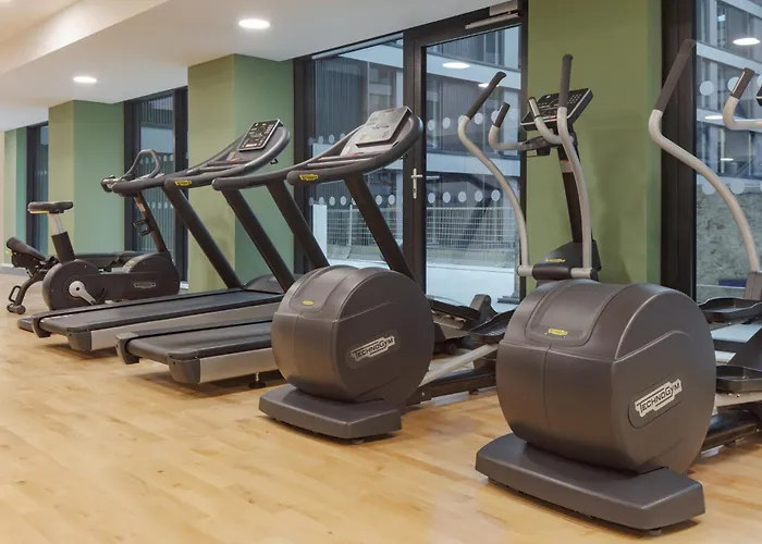 Holiday Inn London Heathrow - Bath Road By Ihg