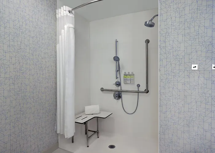 Holiday Inn Express - Kingston West By Ihg