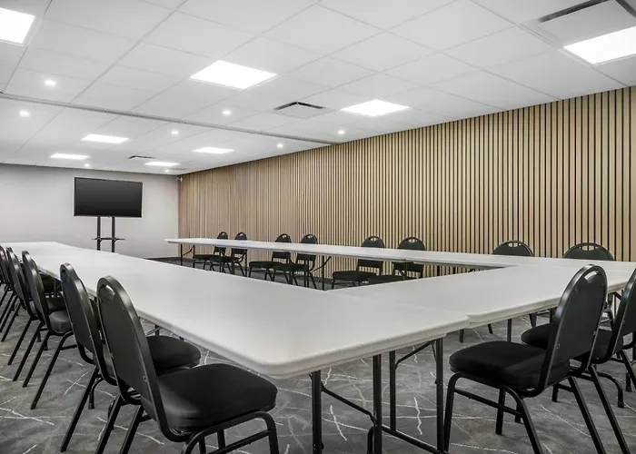 Quality Hotel & Conference Centre