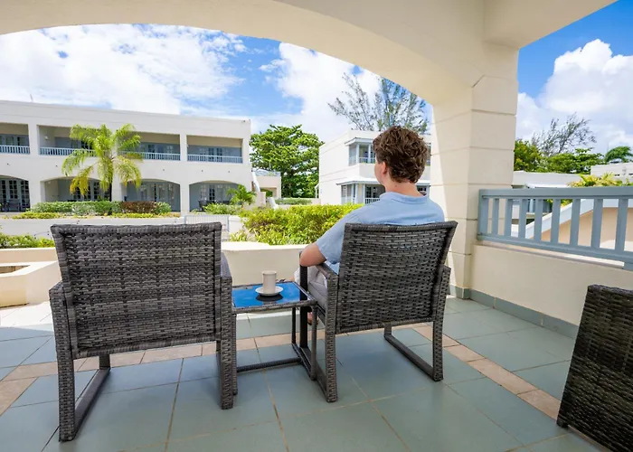 Savannah Beach Club Hotel