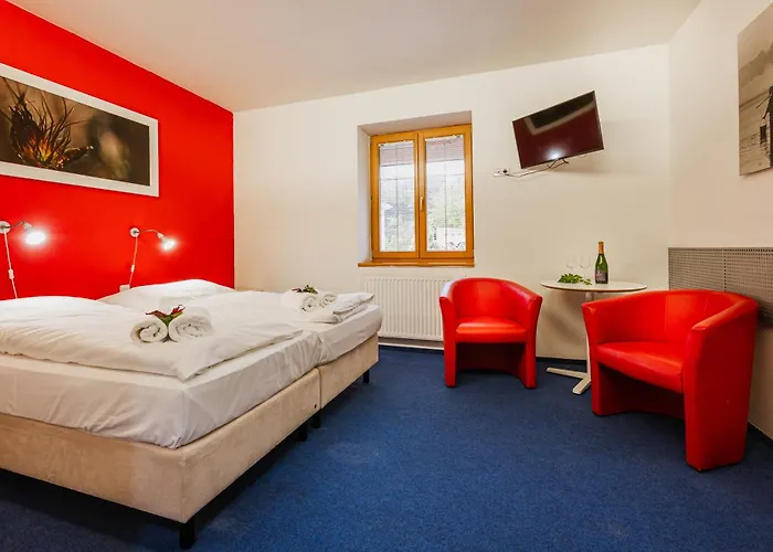 Hotel Adina - Resort Hotel Kurdejov & Art Wine Hall
