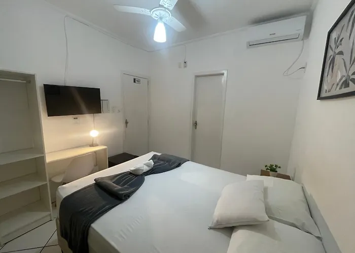 Hotel Aconchegante