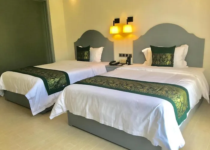 Jing Land Hotel
