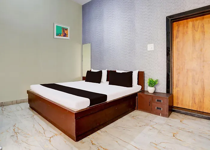 Hotel O Tulsi Palace