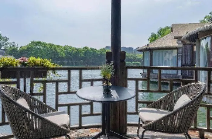 Dockside Boutique Hotel