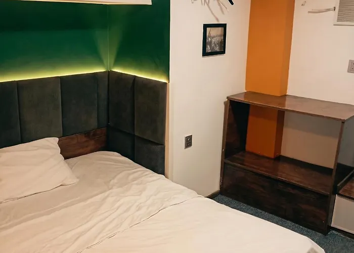 Buraq Hotel Main Nizami Street