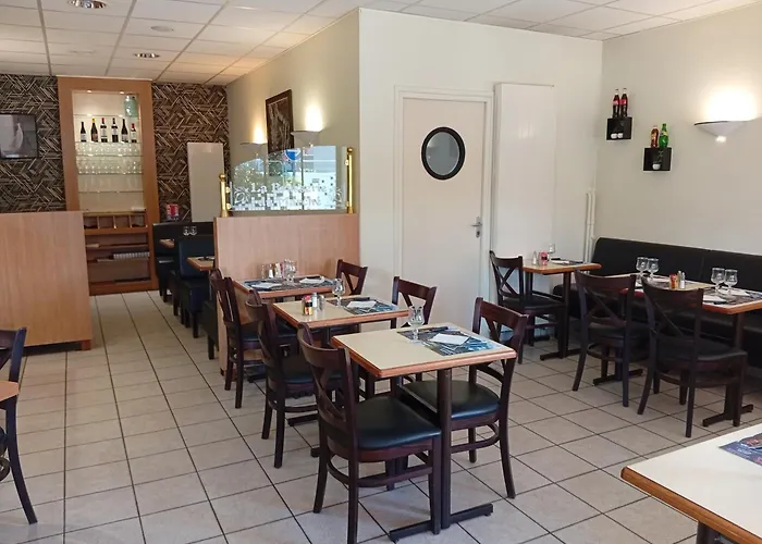 Hotel-Brasserie Du Marche