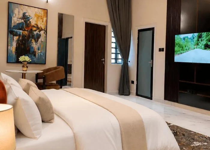 Toma Hotel