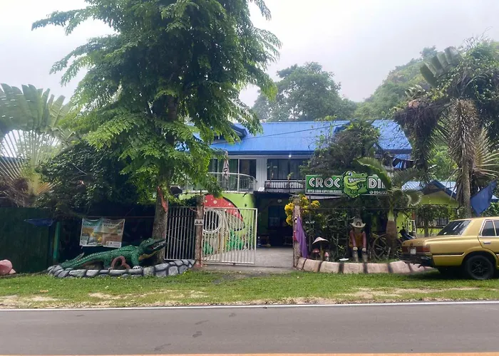 Crocodile Inn Island Garden City Of Samal