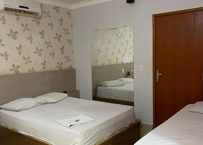Hotel Via 050 Q104- Cafe Da Manha Incluso