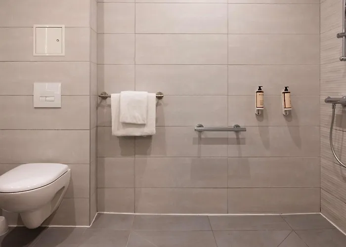 Hotel Mercure Paris Suresnes Longchamp
