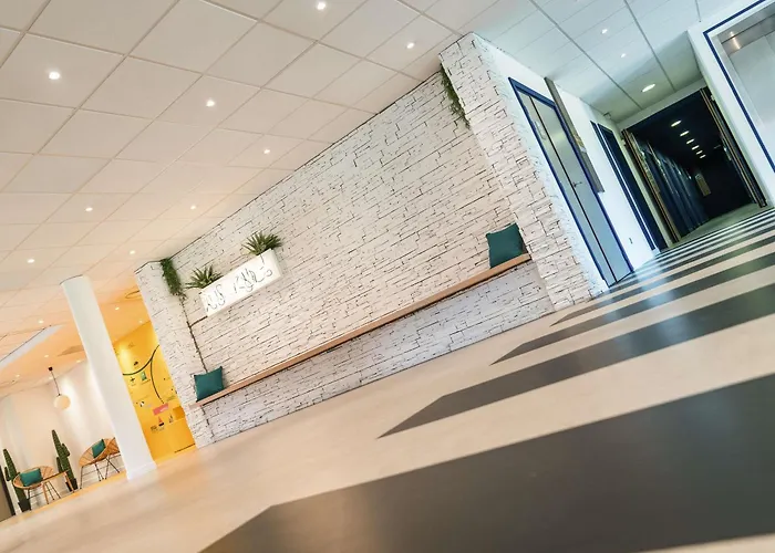 Ibis Styles Marseille Plan De Campagne