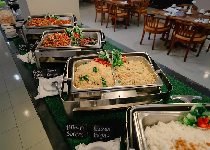 Grand Santhi Hotel