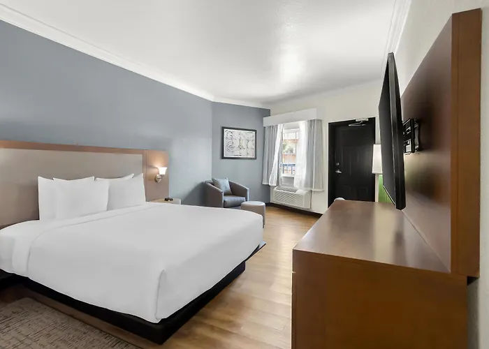 Hyatt Select Galveston Beachfront