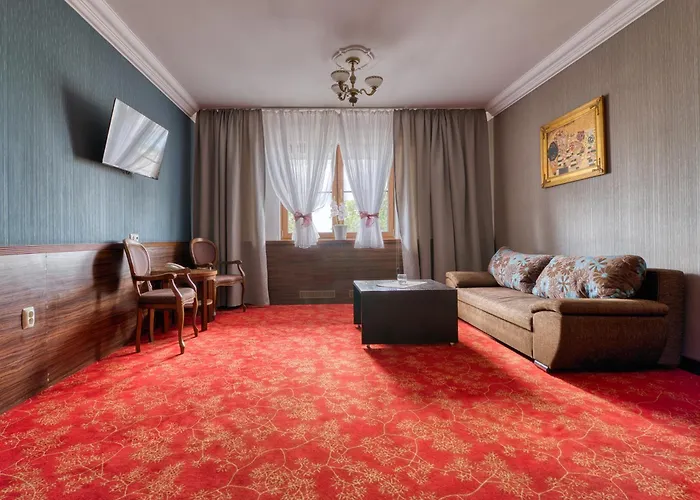 Hotel Zloty Mlyn Majkow