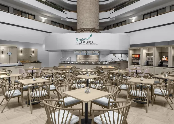 Embassy Suites By Hilton Orlando International Drive Icon Park
