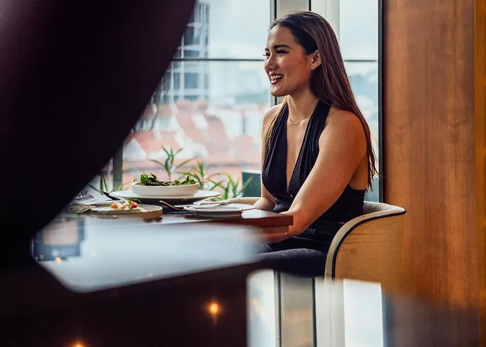 Sofitel Singapore City Centre