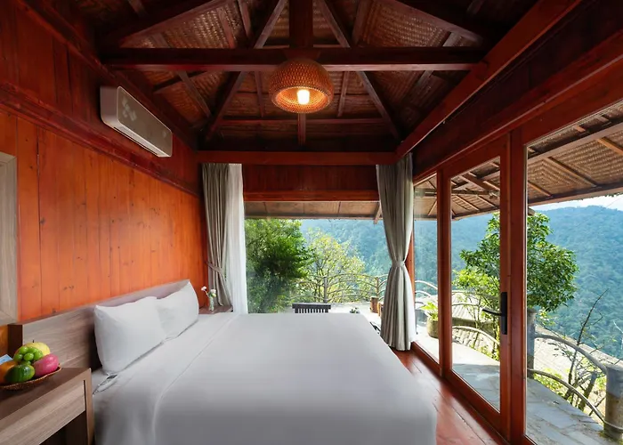 Heaven Gate O Quy Ho Sapa-Free Entry & Himalaya Salt Sauna