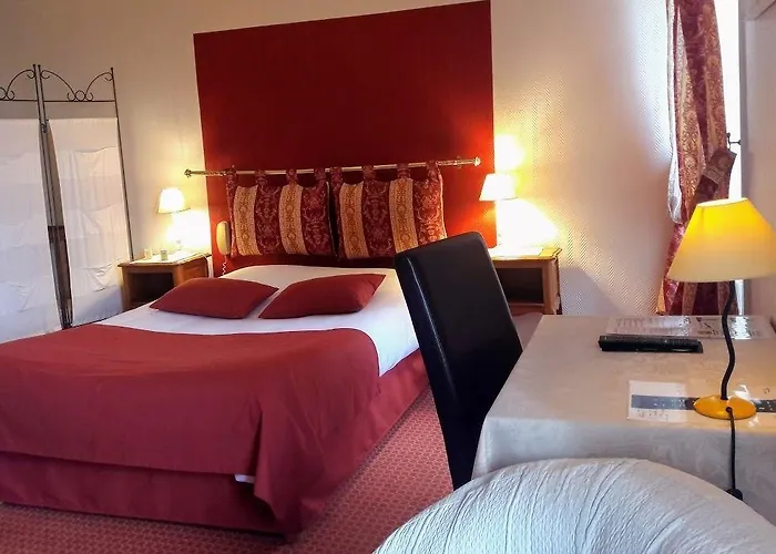 Logis Hotel De La Tour