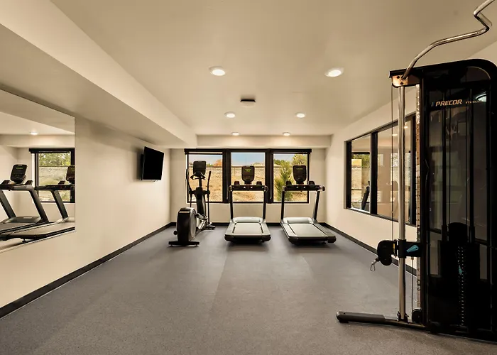 Livaway Suites Tri-Cities-Richland
