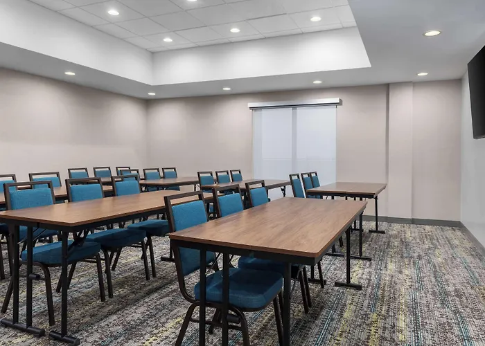 Hampton Inn & Suites Orangeville, On