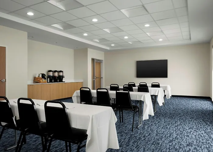 Fairfield By Marriott Inn & Suites Kokomo