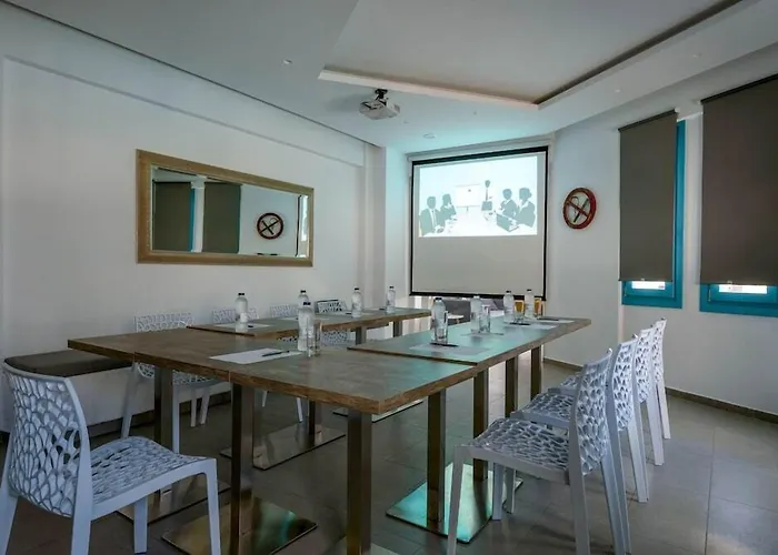 Nikolas Hotel
