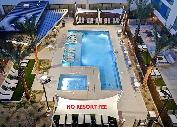 Hampton Inn & Suites Las Vegas Convention Center - No Resort Fee