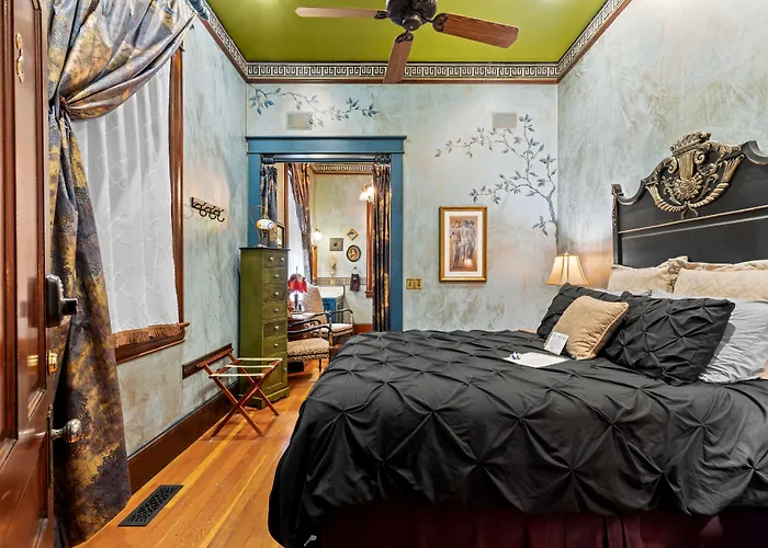 The Peerless Hotel