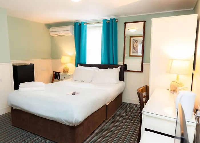 The Clarendon Hotel