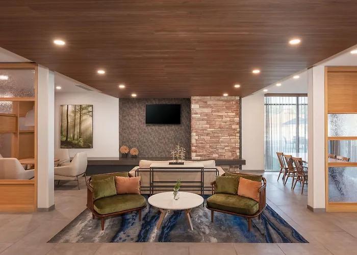 Fairfield By Marriott Inn & Suites Omaha At Mh Landing
